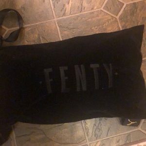 Rihanna Fenty Slides Size 7